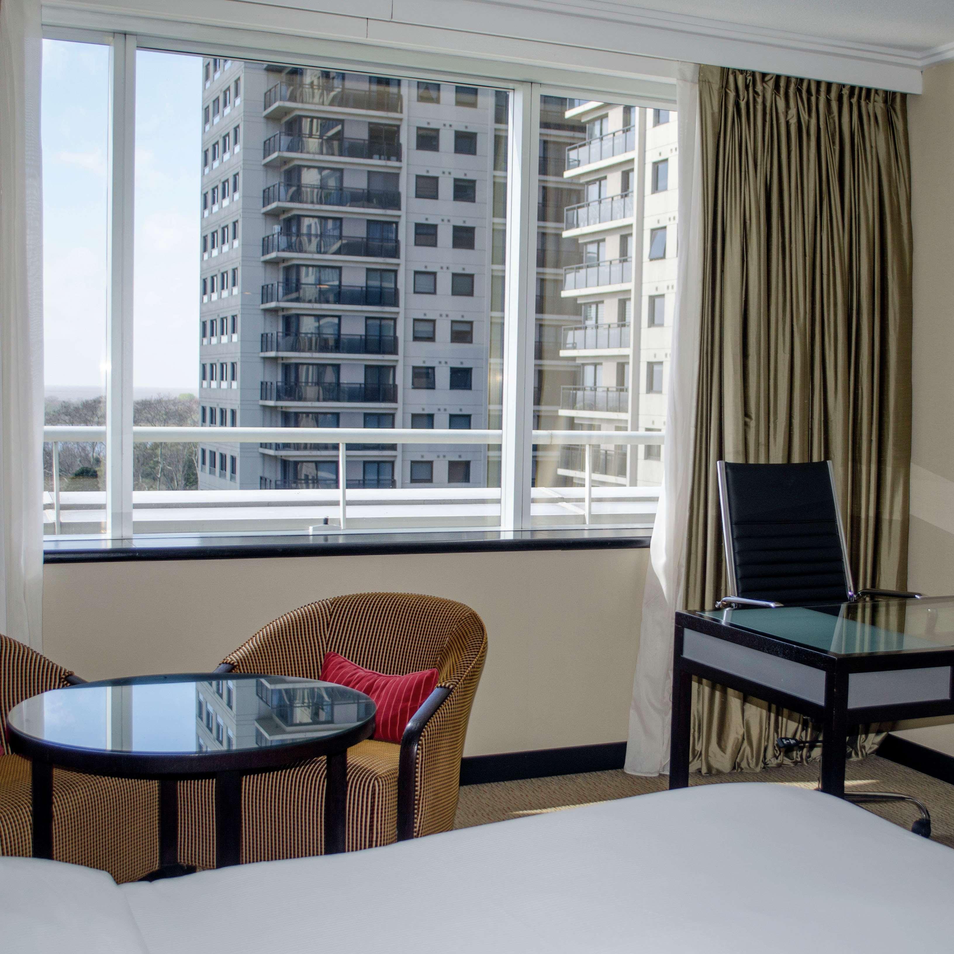 Hilton Buenos Aires Hotel Exterior photo A room at the hotel