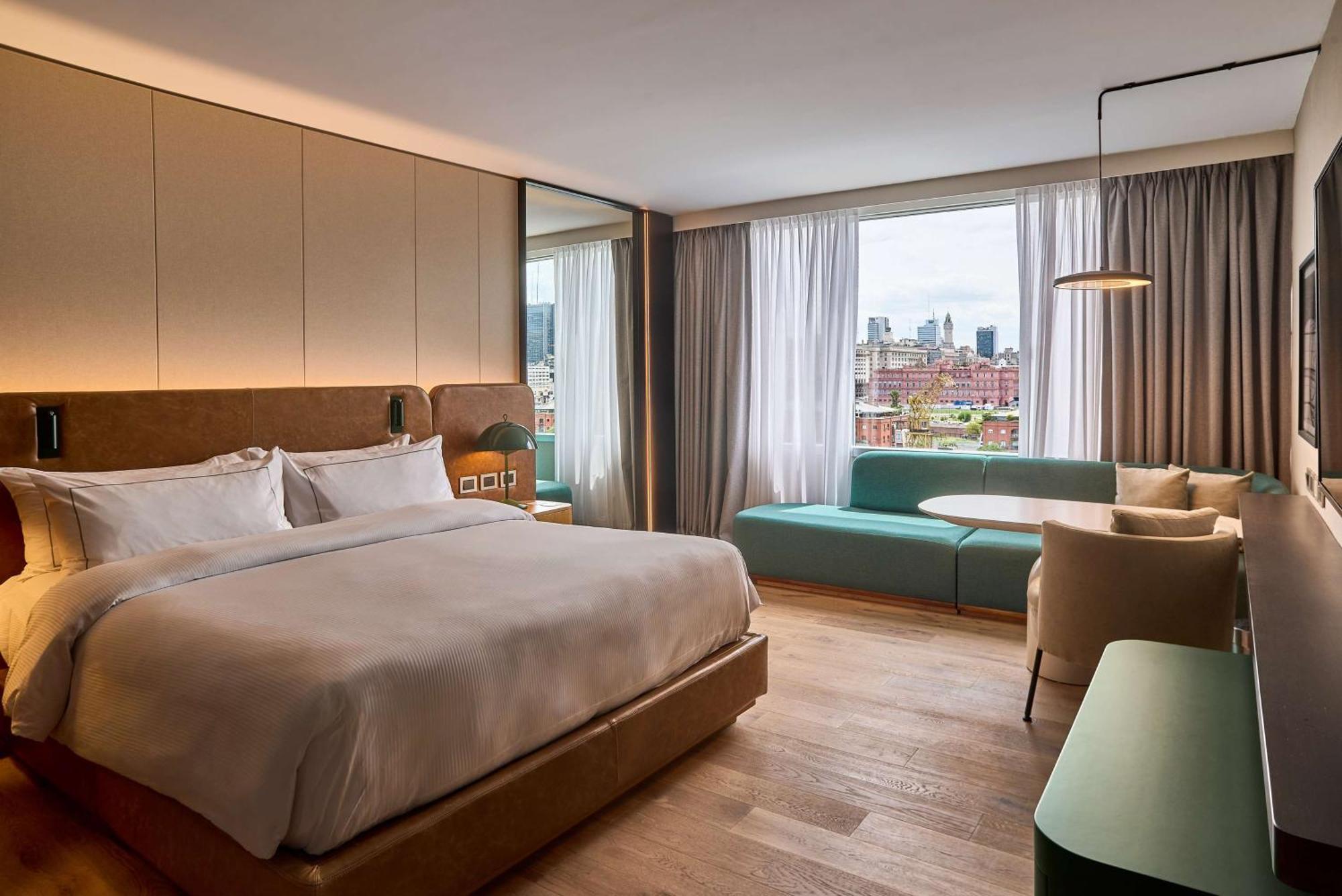 Hilton Buenos Aires Hotel Exterior photo A room at the hotel